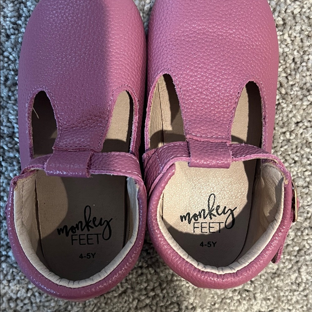 Monkey Feet Fuchsia Kids Moccasins